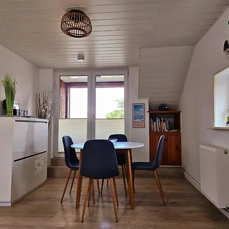 Apartment Buesummchen